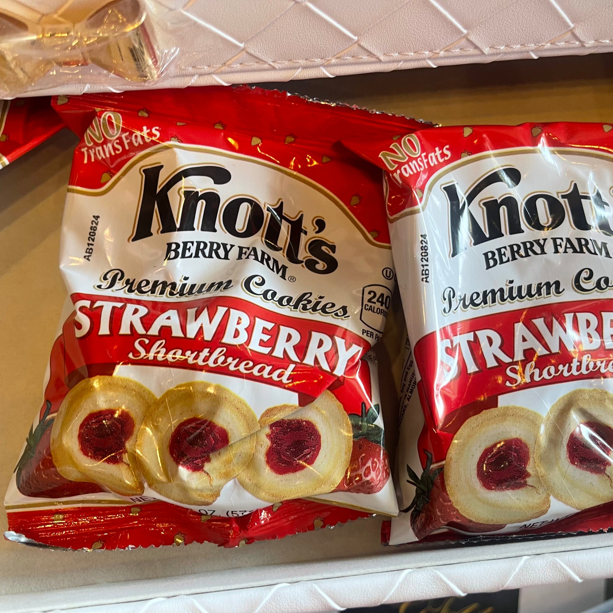 Knotts berry farm strawberry cookies