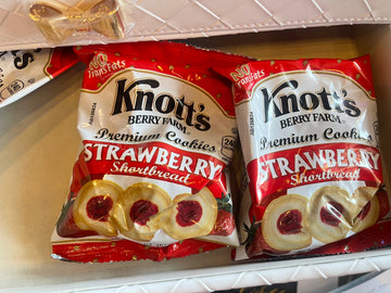Knotts berry farm strawberry cookies