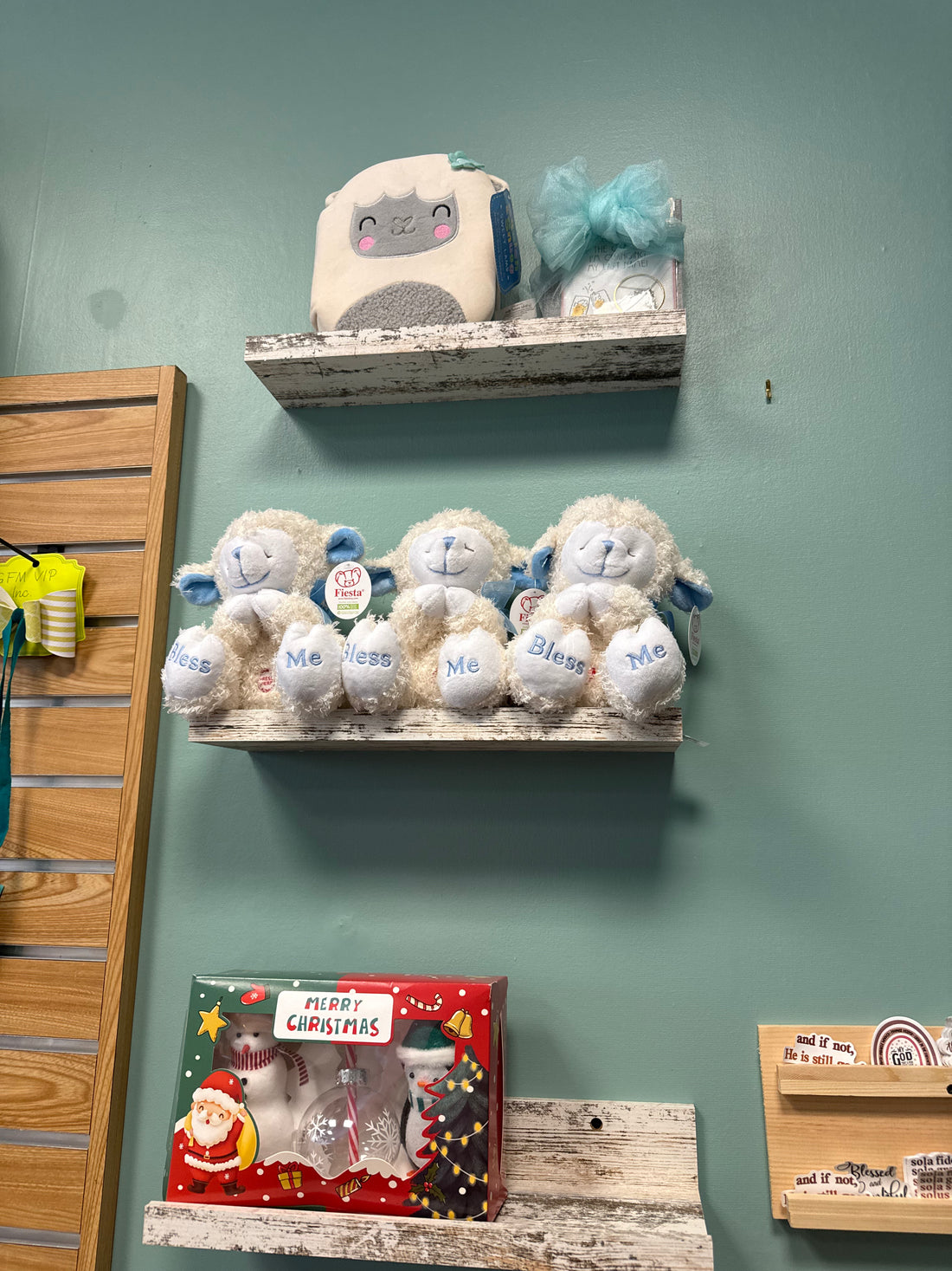 Praying lamb with sound -blue