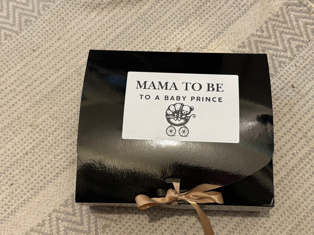 Black gift box with 'Mama to Be to a Baby Prince' 